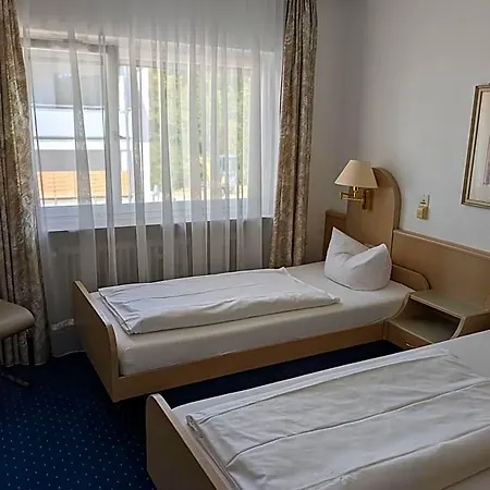 Park Eden فندق باد بيلنغن