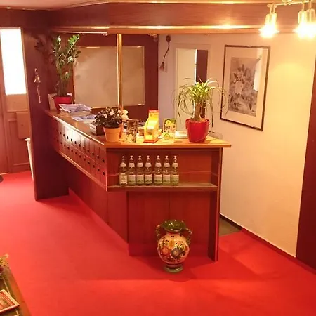 Park Eden Hotel